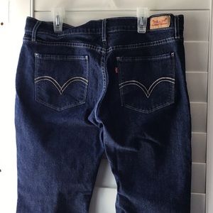 Women’s Levi’s 524, dark blue, juniors size 11, 30x32